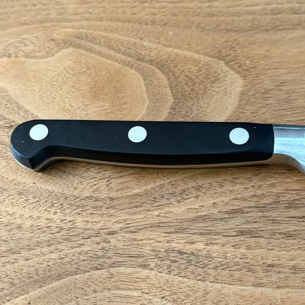 Vintage J.A. Henckels Zwilling serrated knife Professional S